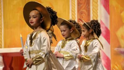 Angels holding candles