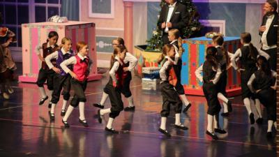 Party Boys dance opening scene