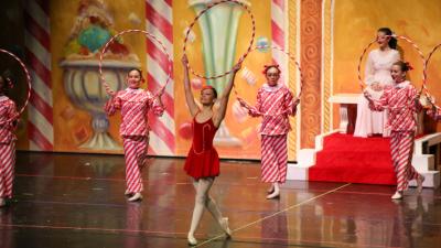 2024 Nutcracker Candy Cane